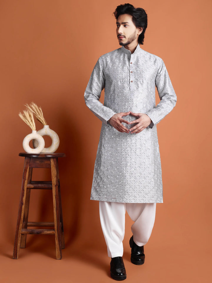 Kurta for Men (Square Pattern Embroidery)