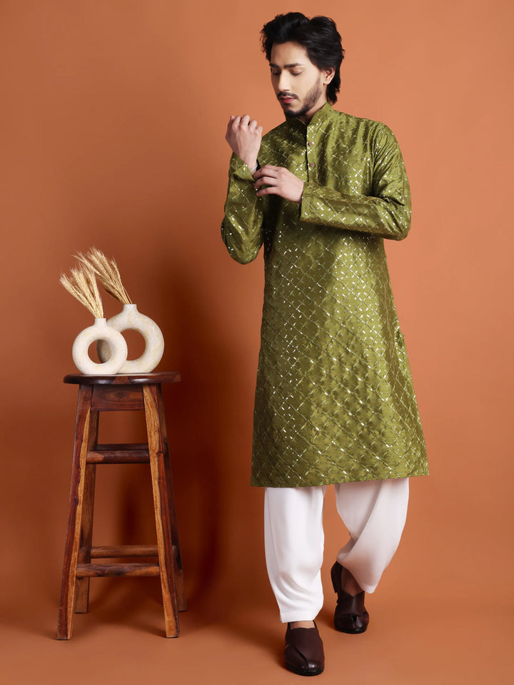 Kurta for Men (Square Pattern Embroidery)